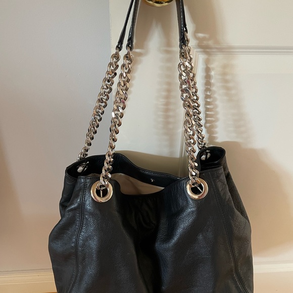 Valentino Black Leather Shoulder Bag - Picture 3 of 5